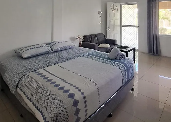 게스트하우스 Mirka's 3*